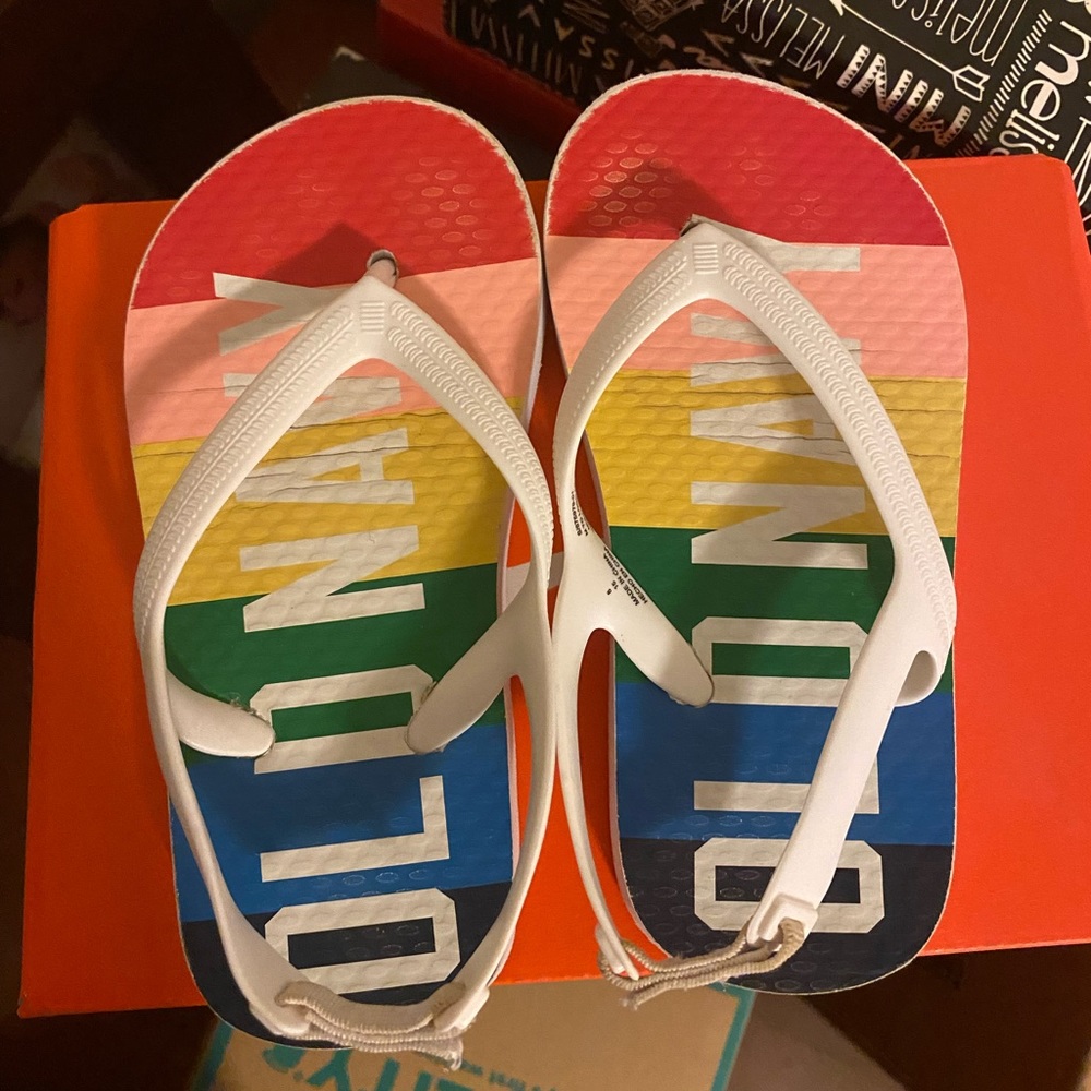 Old navy sandal